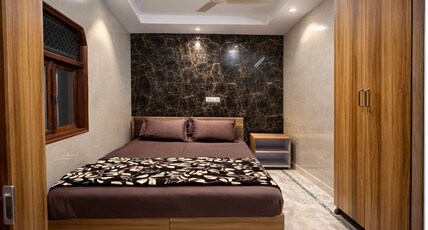FlexiBay-Affordable Hostel in North Delhi Room Type - Deluxe Double Room