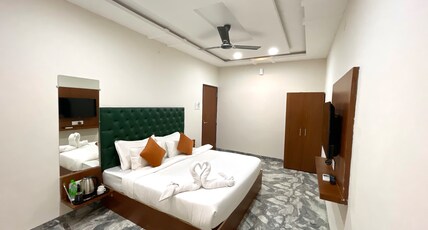 Hotel Prime Access Room Type - Deluxe Room