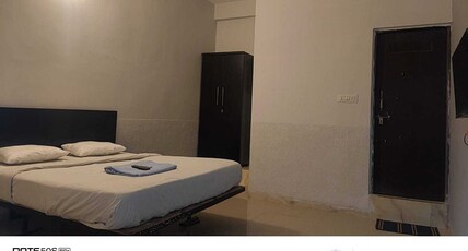 SPOT ON Hotel Regal Aura Inn Indore Room Type - Classic