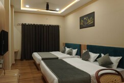 Bhavya Hotel Ujjain