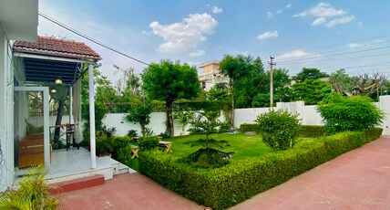 solanki farm & pool villa garden Room Type - solanki farm & pool villa garden