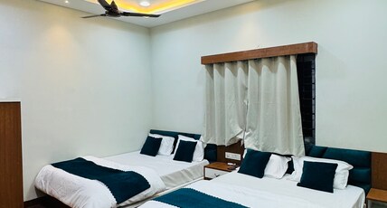Aanandam Hotel Resort Room Type - Deluxe Family Room