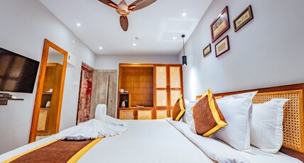 Crystal Bay Room Type - Crystal Premium (Front Sea View with Balcony)