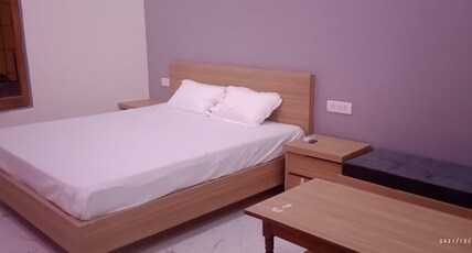 Diamond Crown | B&B Room Type - Standard Room