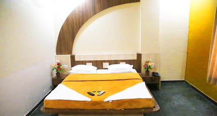 Hotel Three G Room Type - Double Bed Non AC