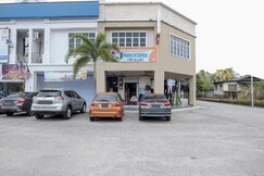 OYO 90180 Gemilang Hotel Kerteh