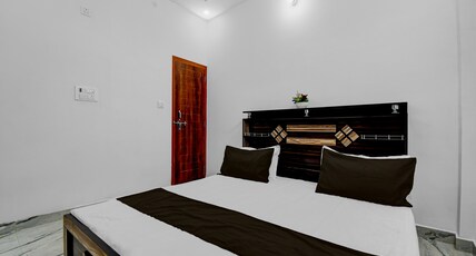 Hotel O by OYO ROYAL SIDHAULI Room Type - Classic