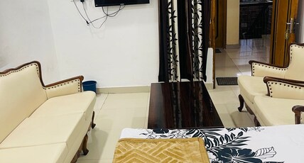 GS Yatri Niwas Room Type - Double Bed Room