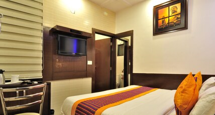 Hotel Nirmal Mahal @ New Delhi Room Type - Super Deluxe Room With AC Complimentary Wifi
