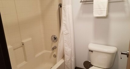 Best Western Sandy Inn Room Type - 2 Queen Beds, Non-Smoking, High Speed Internet Access, Microwave And Refrigerator, Coffee Maker, Iro Best Western Sandy Inn Room Type - 2 Queen Beds, Non-Smoking, High Speed Internet Access, Microwave And Refrigerator, Coffee Maker, Iro