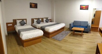 HOTEL ROYAL ELITE Room Type - SUPER DELUX ROOM