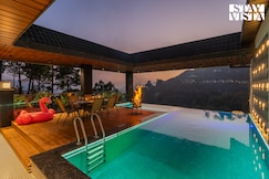The Kasa w/ Infinity Pool & Home Theatre