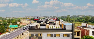 The Roseville Grand