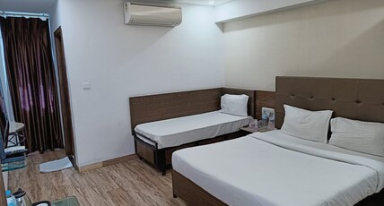 Pravasa Hotel Indore Room Type - Superior Room
