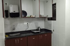 Rooms of JS Apartments in Saldana Palms