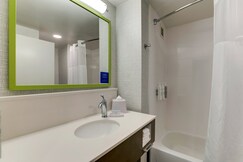 Hampton Inn by Hilton Cumming