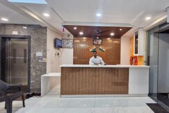 HOTEL RAJKAMAL, Shirdi