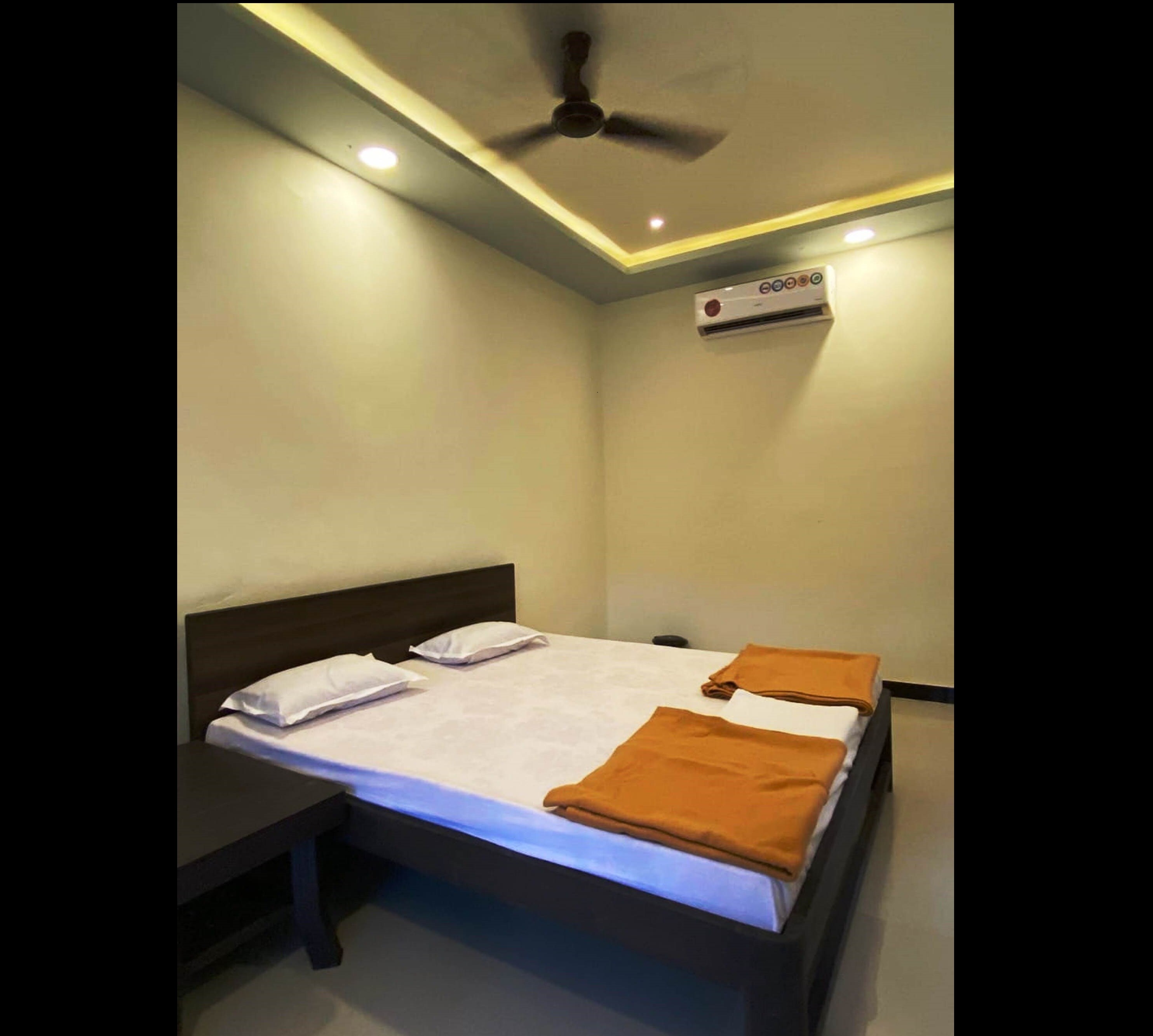 Shree Krishna Sudha Resort & Holiday Home - Tap to explore photos