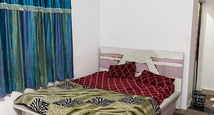 Hotel Gopi Krishna Room Type - Bedroom 1