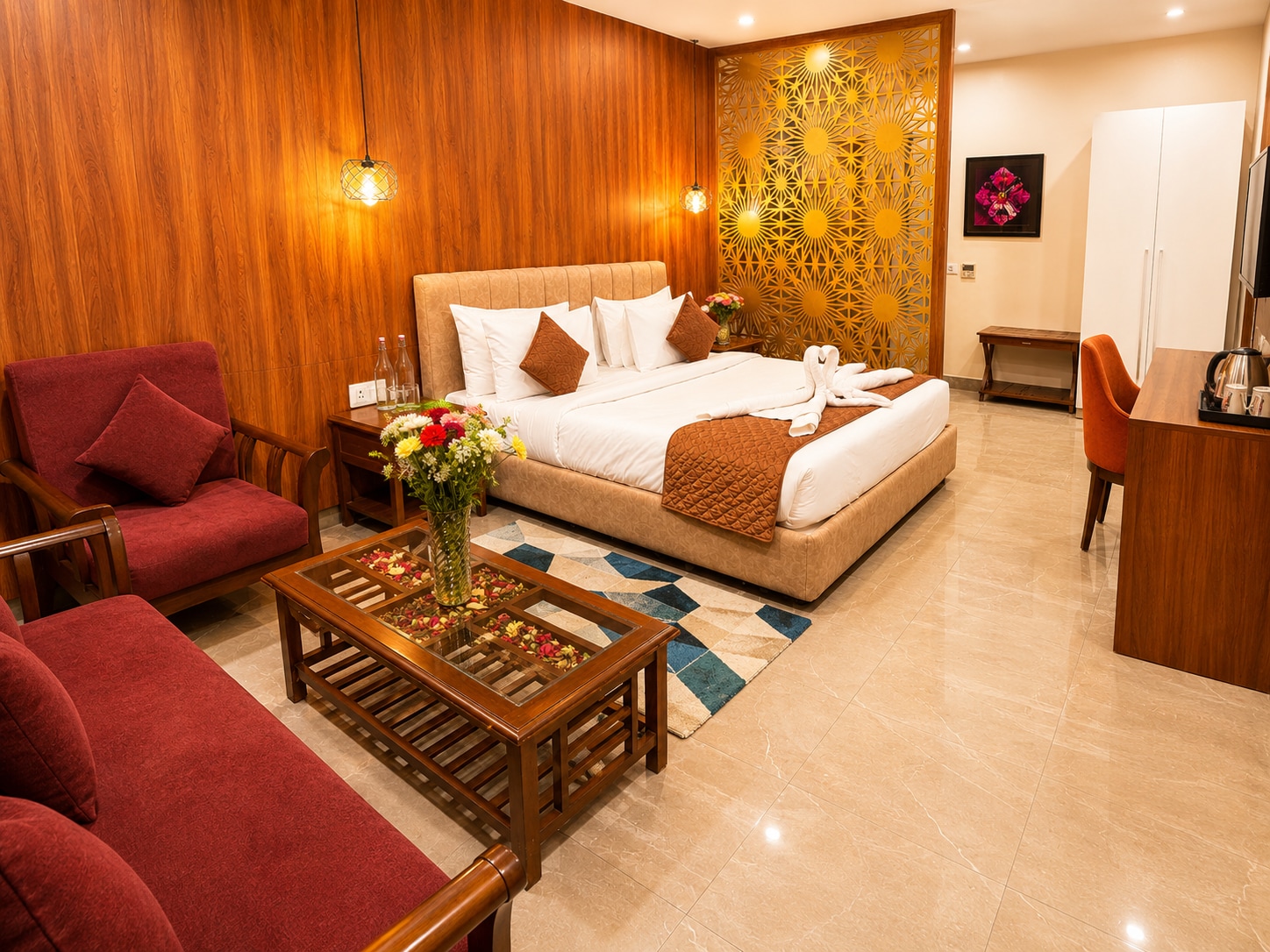 Comfort Inn Dhaliwals, Gurgaon - Tap to explore photos