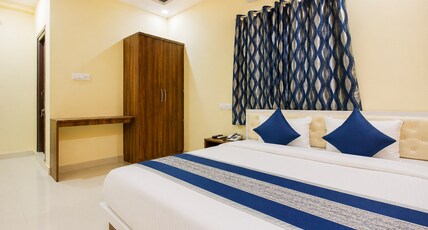 FORTUNE VISTA STAY INN Room Type - Deluxe Room With Balcony FORTUNE VISTA STAY INN Room Type - Deluxe Room With Balcony