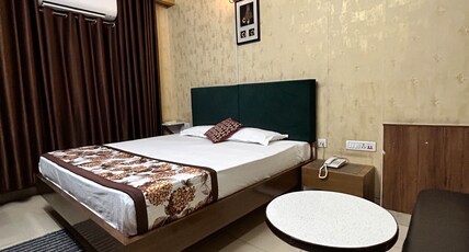Hotel Center Point Room Type - Superior Room