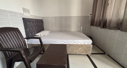 Hotel Samriddhi palace Room Type - Single bed room with AC
