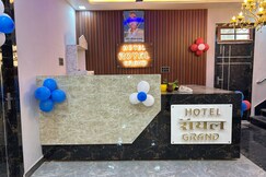 Address of HOTEL ROYAL GRAND