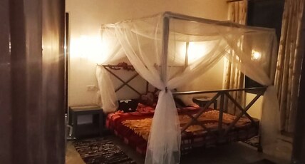 Backpackers Station Room Type - Double Bedroom