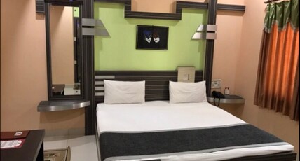 Hotel Sonali Bangla Room Type - Deluxe 
