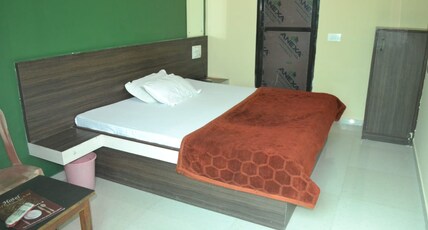 Hotel Shree Ram Room Type - Standard Ac Room Hotel Shree Ram Room Type - Standard Ac Room