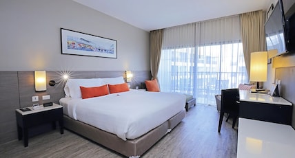 Deevana Plaza Phuket Patong Room Type - Superior City View with Balcony Deevana Plaza Phuket Patong Room Type - Superior City View with Balcony