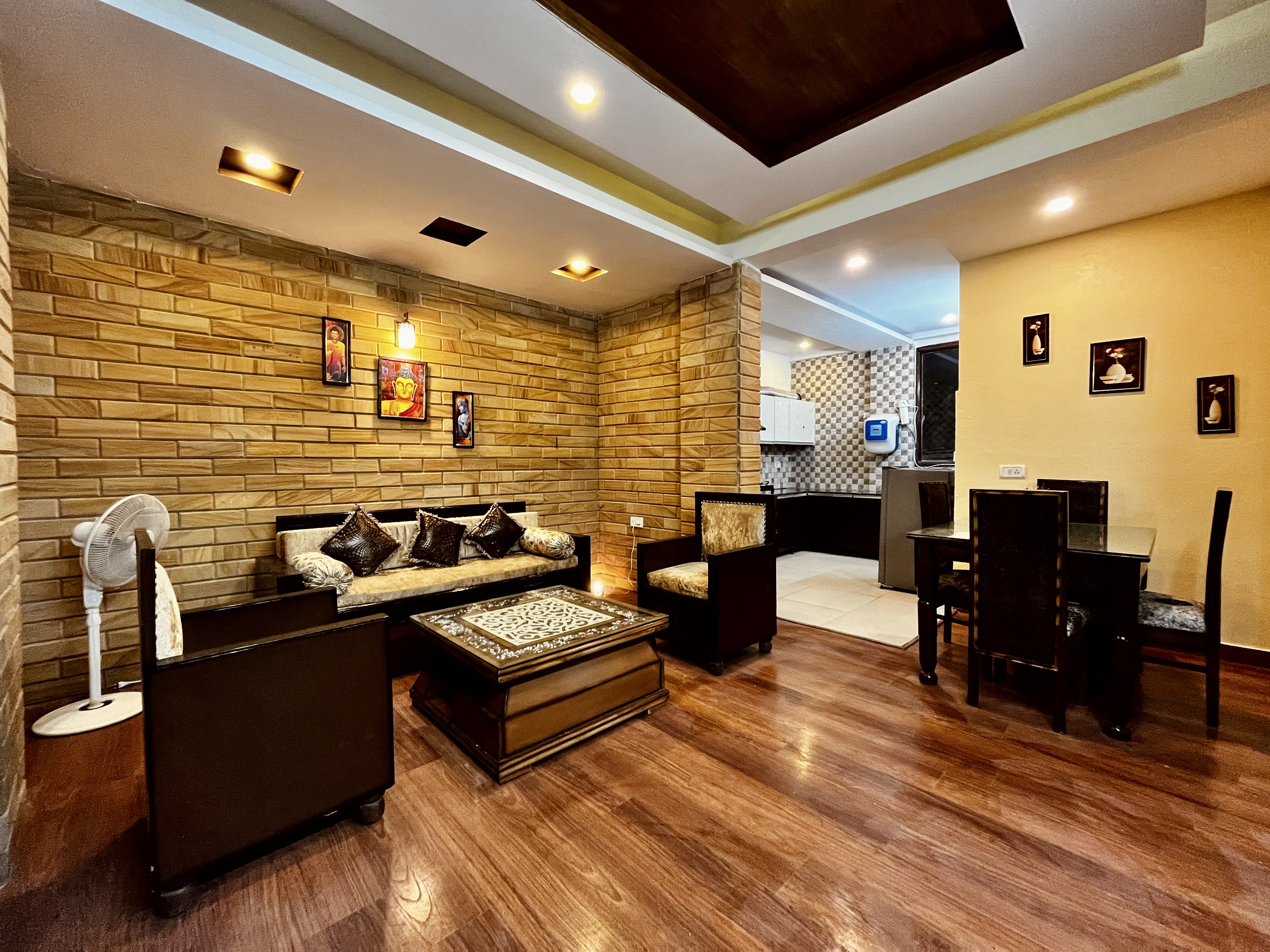 Cedar View Home | Entire 2 BHK Apartment - Tap to explore photos
