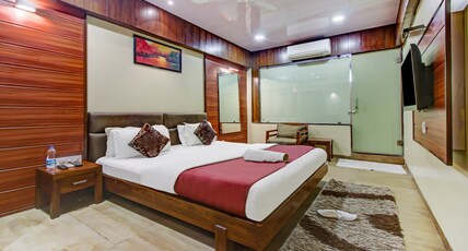 Hotel Shree Daan Room Type - Standard Room