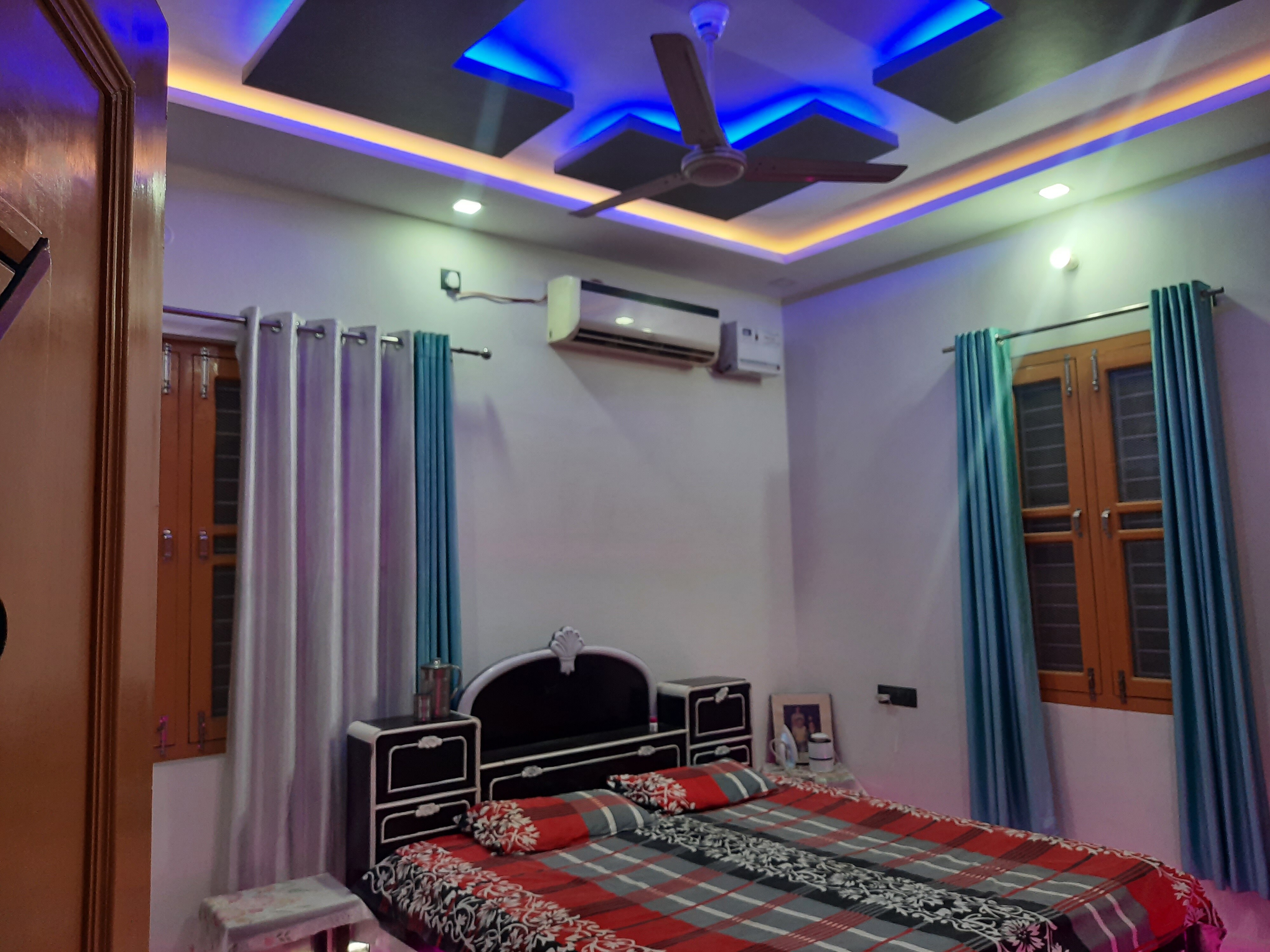 LAXMIDUTT COMPLEX - Tap to explore photos