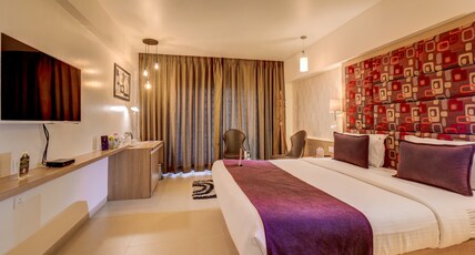 The SSk Solitaire Hotel & banquets. Room Type - Suite