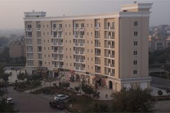 Address of Vrindavan Omaxe Resort