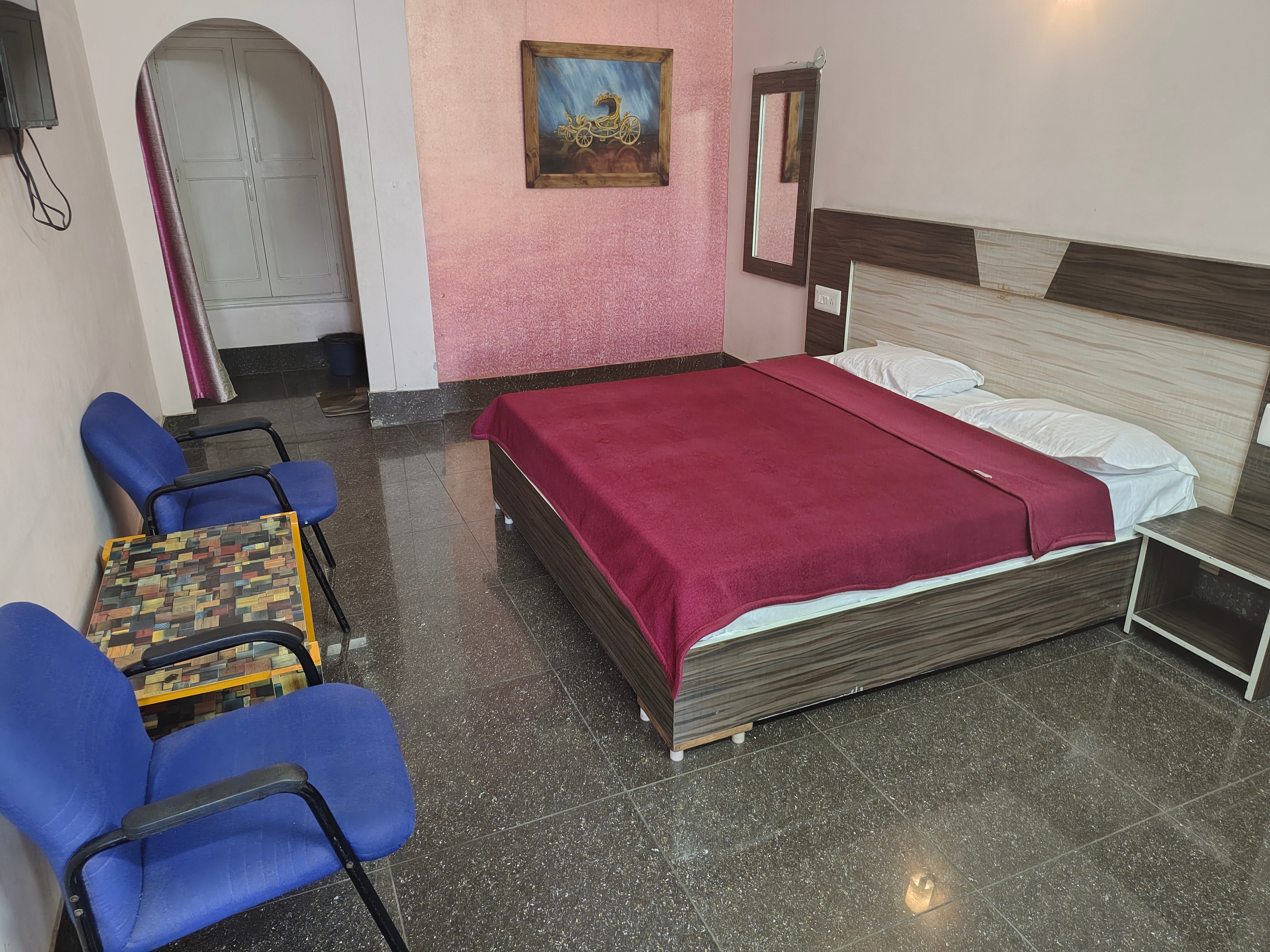 Hotel Swapna - Tap to explore photos