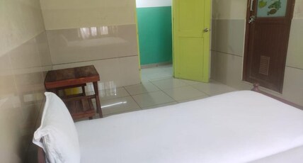 STAR TOURIST HOME CALICUT Room Type - Standard Room STAR TOURIST HOME CALICUT Room Type - Standard Room