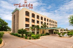 Lion Lords Inn Rajula