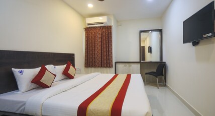 Balaji Residency (Guindy) Room Type - Deluxe Room