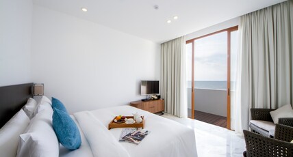 Montigo Resort Nongsa Room Type - Premier Three Bedroom Villa Montigo Resort Nongsa Room Type - Premier Three Bedroom Villa