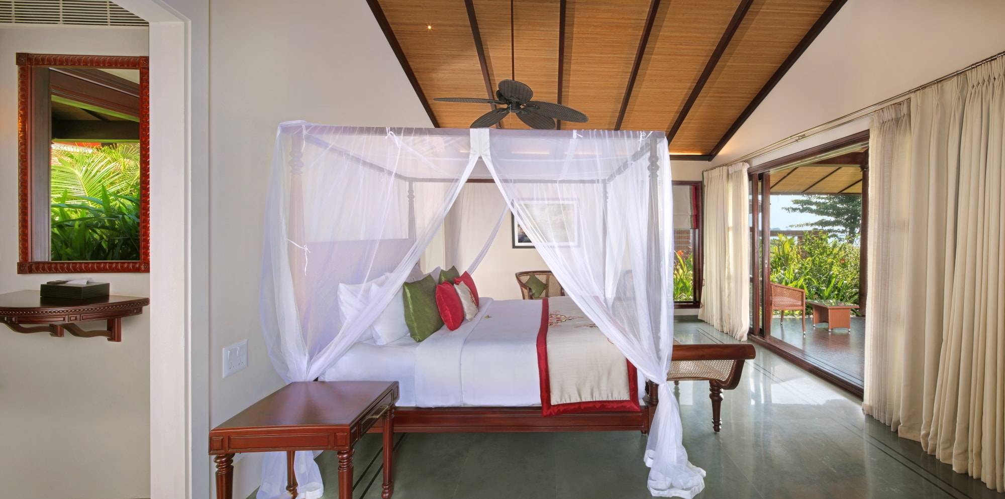 Niraamaya Retreats Backwaters and beyond, Kumarakom - Tap to explore photos