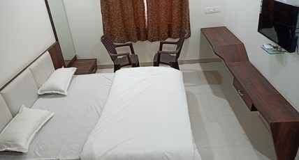 American Guest House Room Type - Super Deluxe AC Room