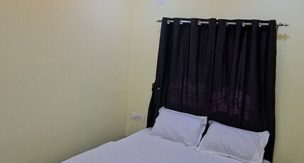 Shreenath gurukupa bhaktnivas Room Type - Bedroom 