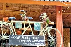 RISONG TRADITIONAL FAMILY COTTAGE