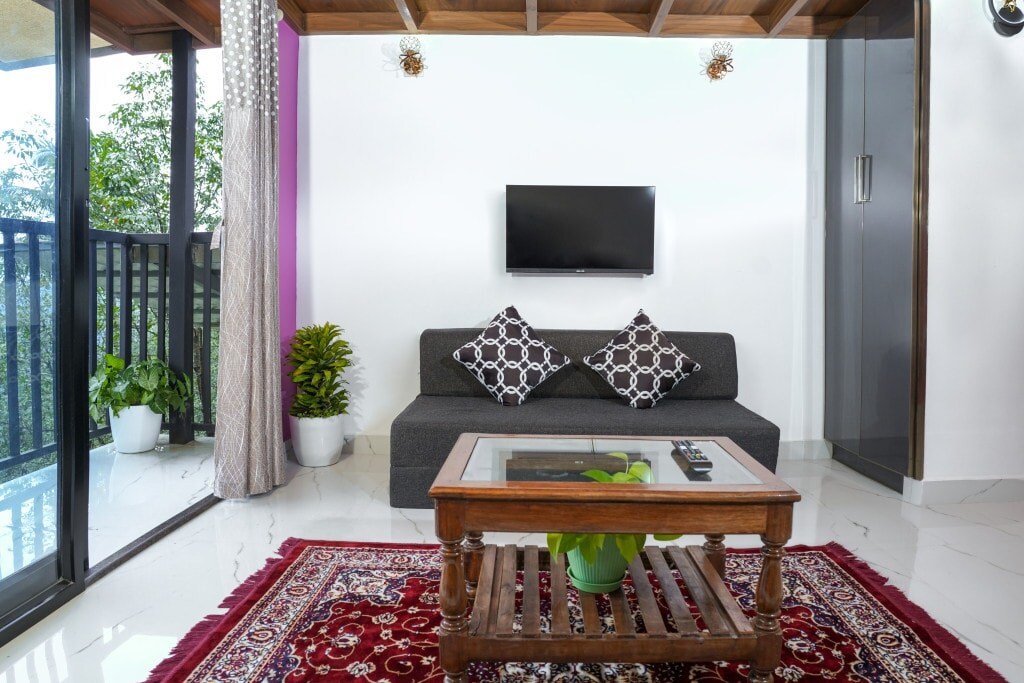 Coffee Mount Homestay Near Paithalmala - Tap to explore photos