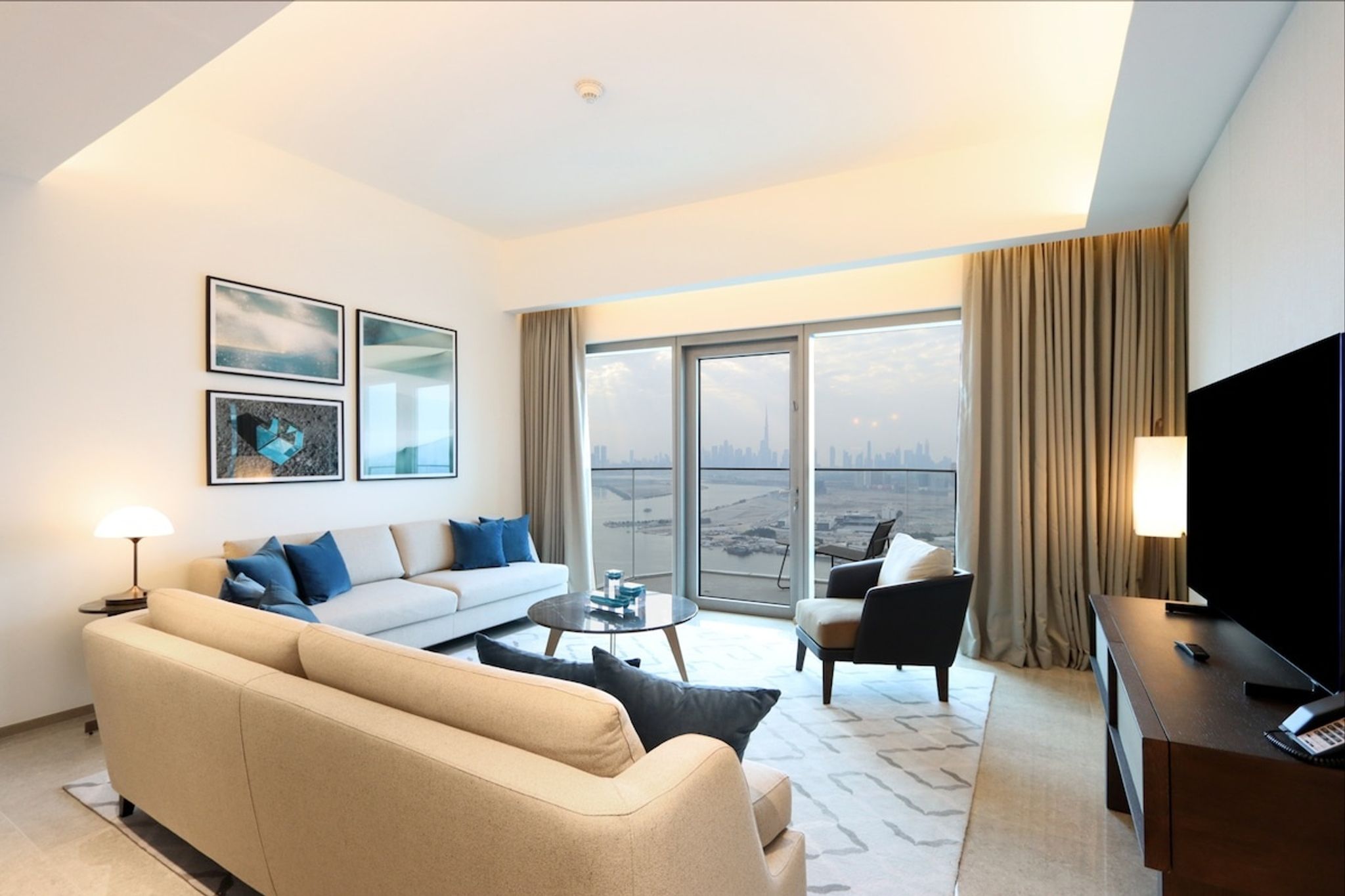 ELIVAAS Curated Premium 3B w/ Skyline View in Address Harbor - Tap to explore photos