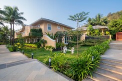 StayVista at Blossom @ Amara Villa