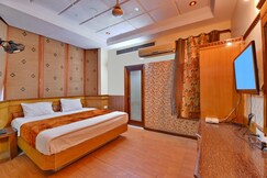 Hotel Flyover Classic